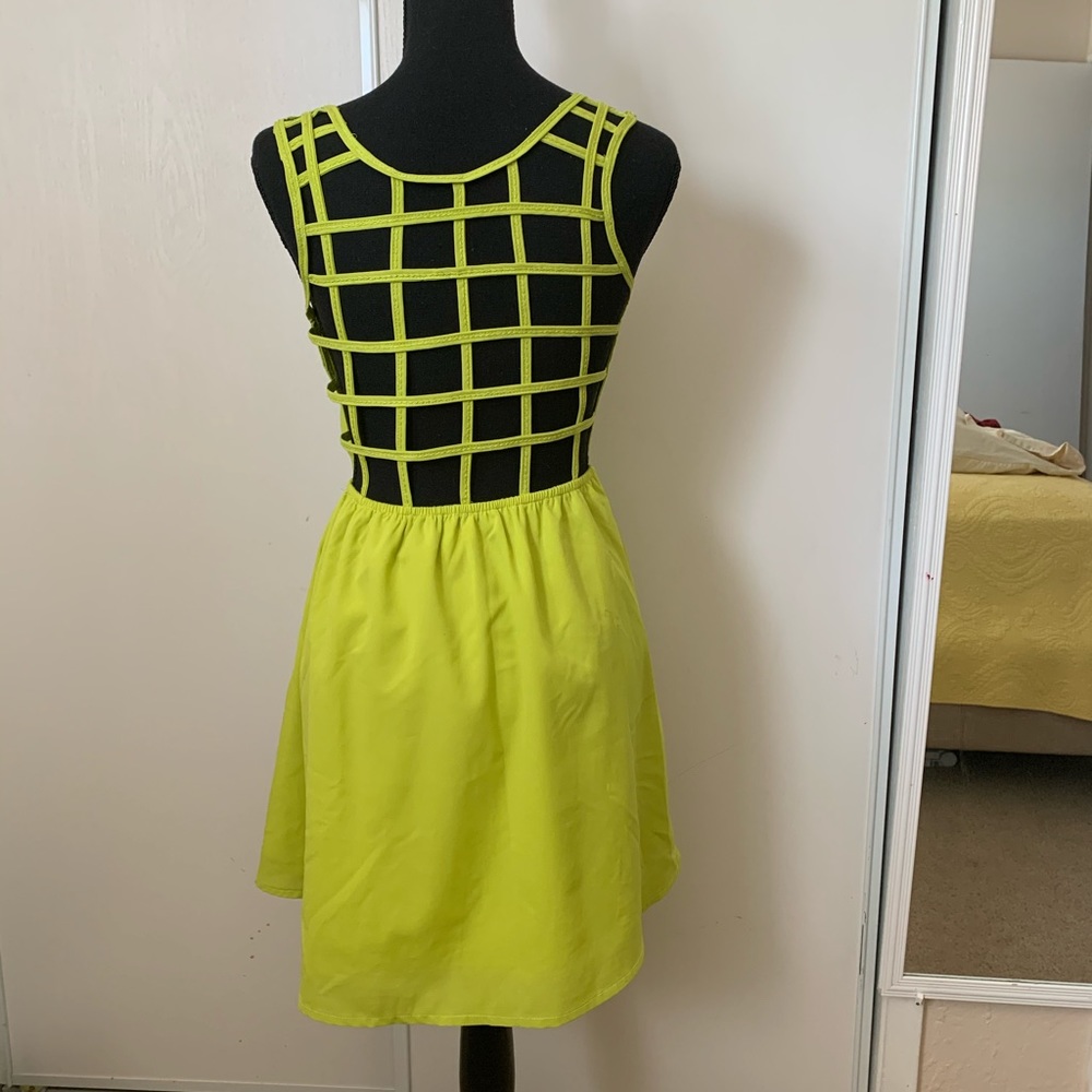 Dress - Picture 2 of 2